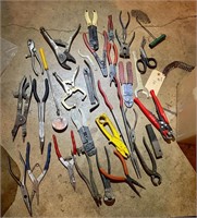 Bins of tools