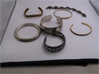 (7) Very Nice Bracelets asst Elephants gold?
