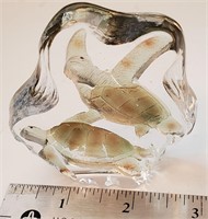 GLASS SEA TURTLES PAPERWEIGHT