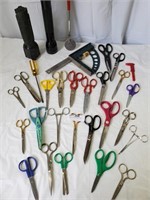 Scissors & More Lot