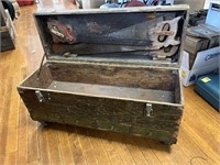 ROLLING WOODEN CARPENTERS TOOL CHEST
