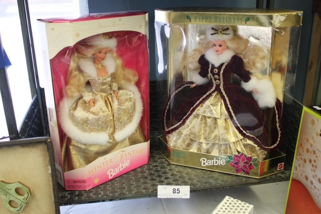 SET OF 2 NOS HOLIDAY BARBIES