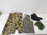Camo Hunting Clothes Sz Large