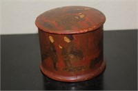 A Chinese/Japanese Export Lacquer Cylinder Box