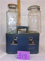 overnite bag/2 lg. glass jars