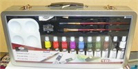 New In Case Water Color Art Set