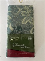4 Damask Napkins and Tablecloth