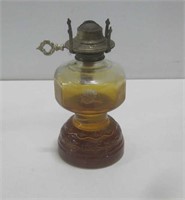 9.5" Vtg Oil Lamp Untested