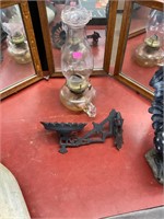 Finger Oil Lamp and Iron Wall Bracket