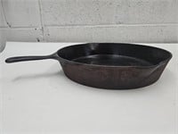 Cast Iron Wagner Sidney Skillet Marked 12 SEE PIC