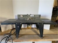 Craftsman Router Table w/Black & Decker Router