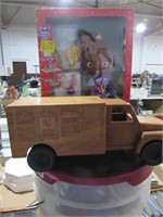 Schwaans Toy Wood Truck
