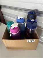 5 Water Bottles U232