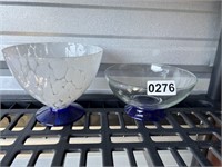 2 Decorative Bowls U232