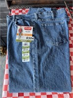 New Wrangler Jeans 40x30 U235