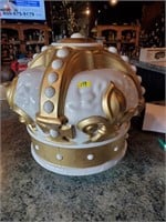 Vintage gas globe Crown