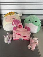 2 Squishmallows & Unicorn Toy U236
