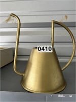 Brass Watering Can U237