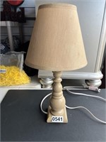 Tan Table Lamp w/Shade, tested U240