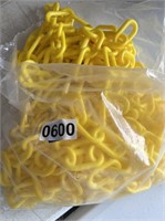 Yellow Plastic Chain U240