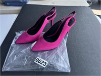 Gianni Bini New Heels, Sz 7.5M U241