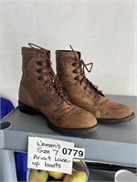 Women's Ariat Boots, Sz 7 U238