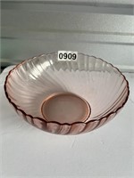 Pink Depression Glass Serving Bowl U246