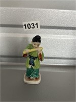 Asian Man/Boy Figurine, 4" tall U248