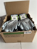 36 Prs. Men's Nitrile Gloves,Large U248