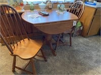 SOLID WOOD DINETTE TABLE W/ 2 CHAIRS