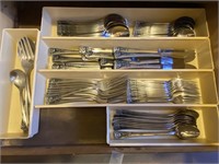 STAINLESS STEEL FLATWARE SETTING FOR 12