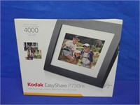 Kodak Easy Share Digital Frame ( New Sealed )