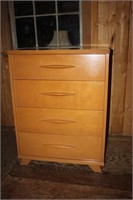 OFFSITE -Vintage Dresser