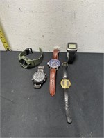 LOT OF 5 WATCHES