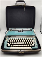 Smith Corona Manual Typewriter 1960s