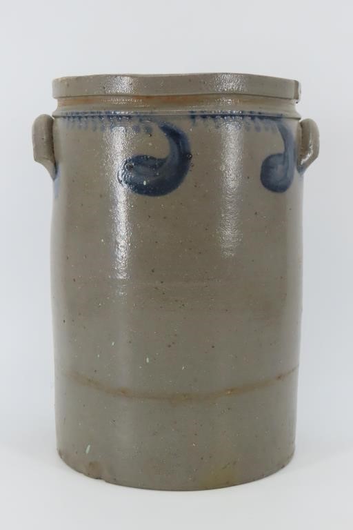 Strasburg, Virginia Script Signed Stoneware Jar