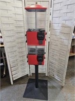 USA  UTurn Vending Machine with Key 10 x 58"