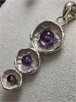 $120  5.42G, 3 Circles With 3 Amethyst Pendant