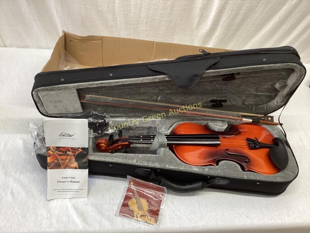 3/4 Easter Violin, Bow, String Set, Case