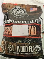 2 BAGS  BBQ  CHERRY REAL WOOD PELLETS