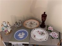 Wedgewood & cranberry glass lot