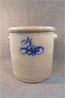 Antique 4 Gallon Salt Glaze Stoneware Crock.