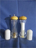 salt and pepper mills, and shakers .