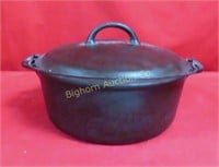 Griswold Erie 833 Dutch Oven w/Lid #8