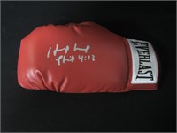 EVANDER HOLYFIELD SIGNED BOXING GLOVE COA