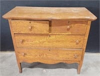 Solid Oak 4 Drawer Dresser