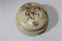 A Vintage Porcelain Round Trinket Box