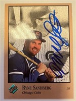 Cubs Ryne Sandberg Signed Card with COA