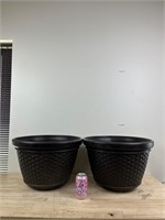 Two large plastic planters