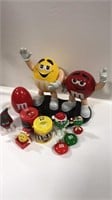 M&M Misc
Dispenser, ornaments, candies